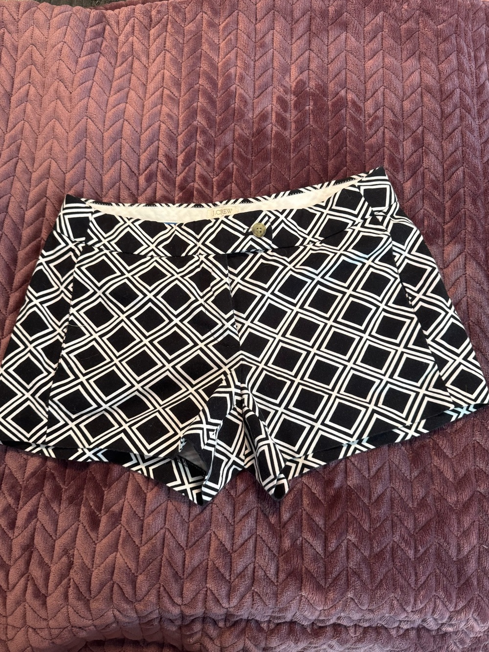 J. Crew Black and White Geometric Shorts Size 0 -never worn
